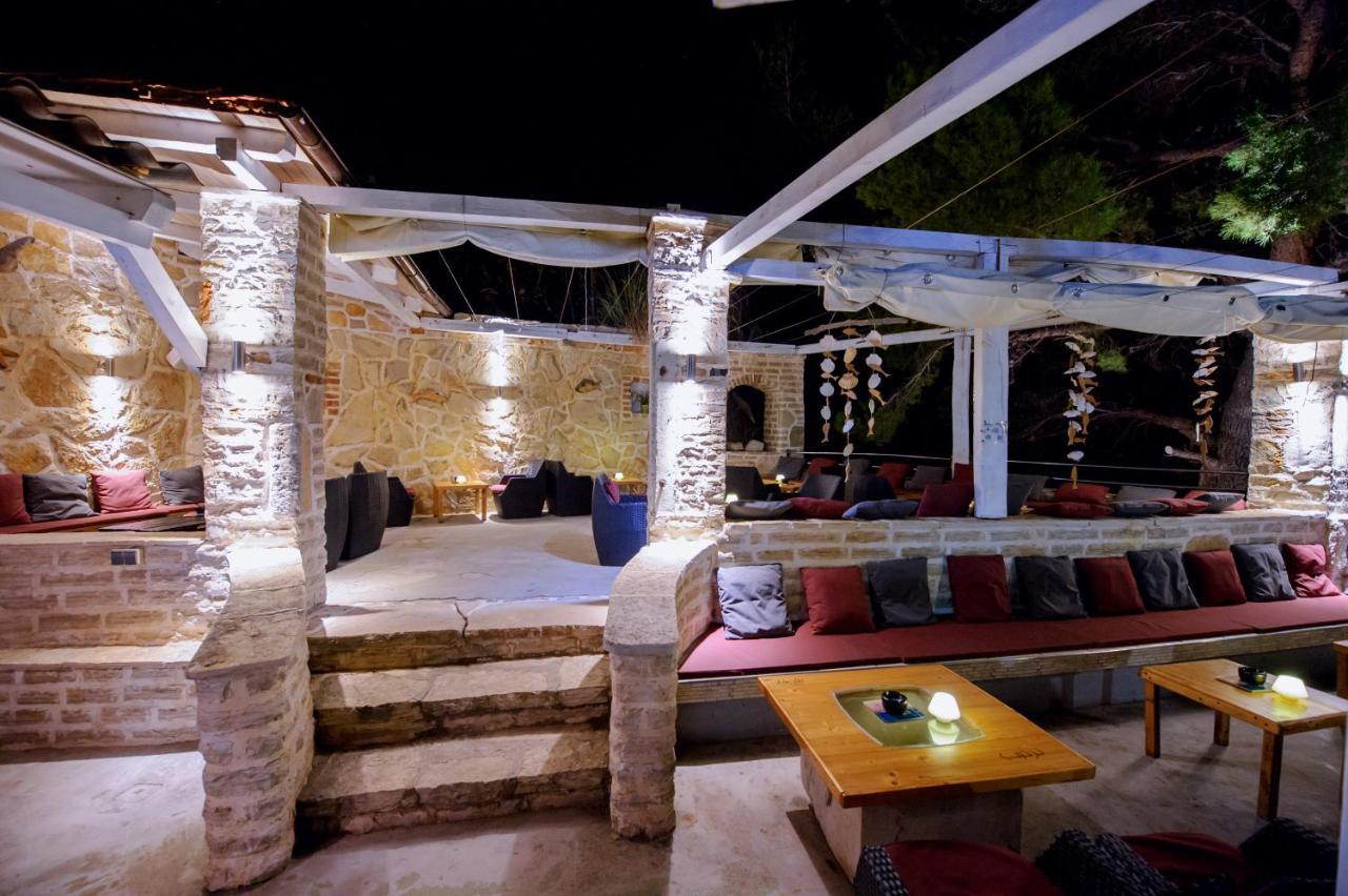 Hotel Skalinada Zavala Ngoại thất bức ảnh